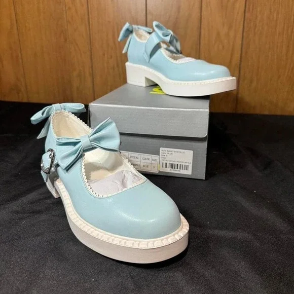 Koi Baby blue Mary Jane shoes BRAND NEW Size 5 - Picture 4 of 6